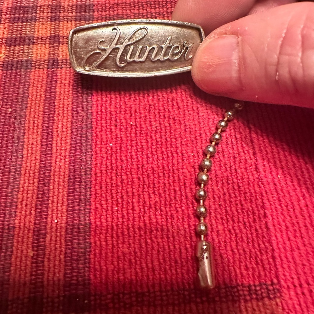 Hunter Silver Pull Chain